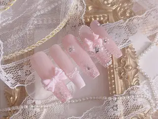 ネイル KARI ネイルサロンのネイルデザイン