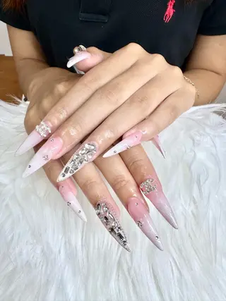 ネイル Ruri Nail Salonのネイルデザイン