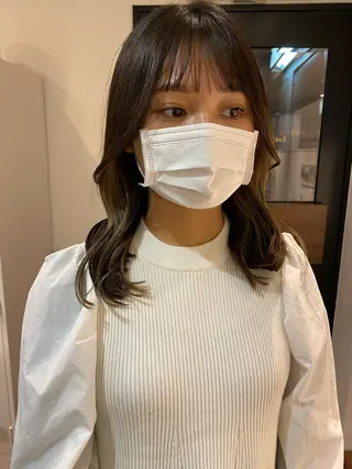 セミロング カラー ヘアアレンジ MOE /Zina横浜2ndのヘアスタイル