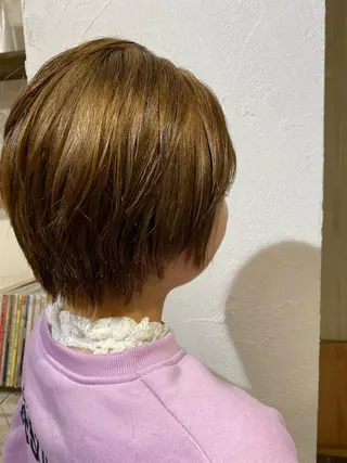 ショート カラー マルヤマ リナの眉毛・アイブロウイメージ