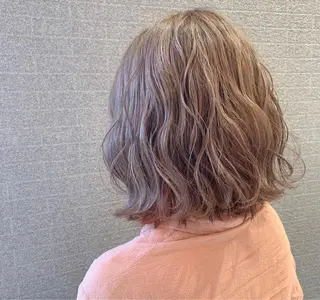 ショート カラー 清水 亮太／赤み消しカラーのヘアスタイル
