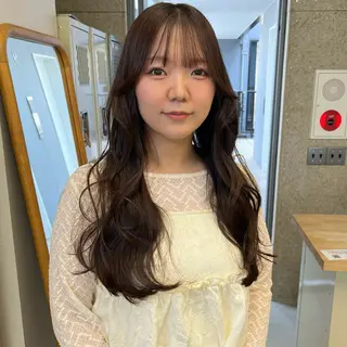 ロング SiLO yuri andoのヘアスタイル