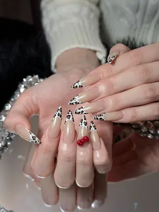 ネイル Julie Nail Hinのネイルデザイン