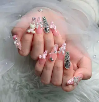 ネイル Julie NailSalonのネイルデザイン