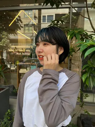 ショート カラー 韓国好き🇰🇷 美容師MIKUのヘアスタイル