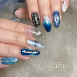 ネイル 吉岡 晴香のネイルデザイン