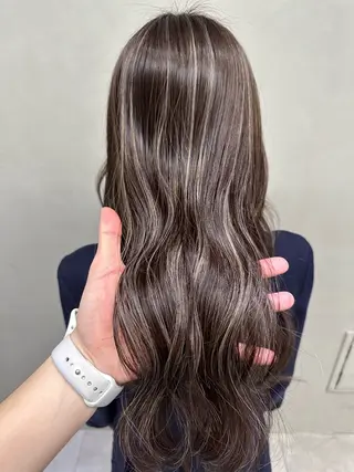 ロング 本宮 裕介のヘアスタイル