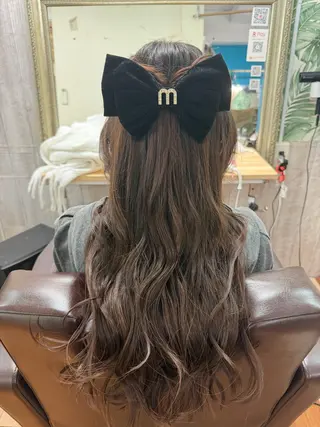 ロング 川本 葵のヘアスタイル