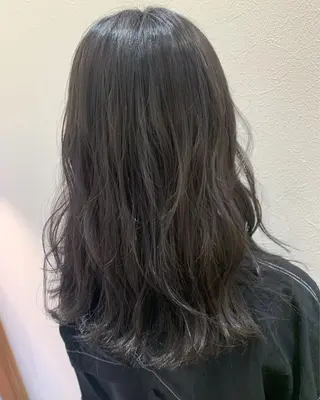 ロング カラー hubhair レイヤー/透明感のヘアスタイル