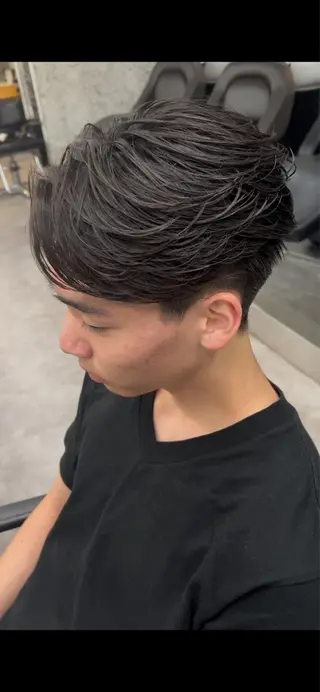 パーマ メンズ パーマ、縮毛特化🔥 ワタベリョウマのヘアスタイル
