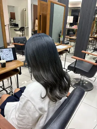 セミロング インナーカラー/ ブリーチ/ことねのヘアスタイル