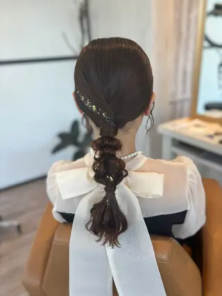 セミロング ヘアアレンジ kotone🦋艶髪 似合わせカットカラーのヘアスタイル