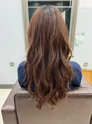 ロング 産休の為お休みです! 小島凜のヘアスタイル