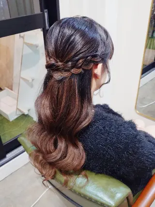 ロング ヘアアレンジ つぐみ ❤︎のヘアスタイル