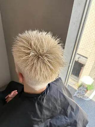 ショート カラー メンズ 吉武 茂暉のヘアスタイル