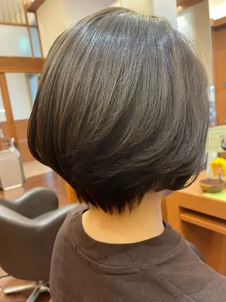 ショート セト マユミのヘアスタイル