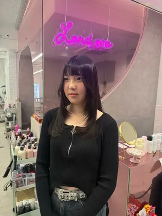 ミディアム 中野 光瑠のヘアスタイル
