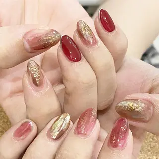 ネイル 板垣 綾乃のネイルデザイン