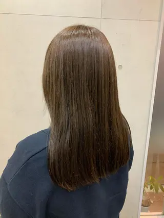 ミディアム おせ ちさとのヘアスタイル