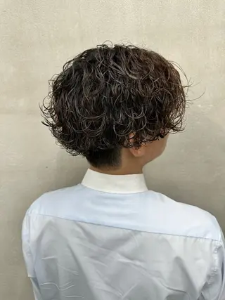 パーマ メンズ 山本 莉人のヘアスタイル