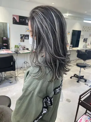ミディアム 荒金 大翔のヘアスタイル