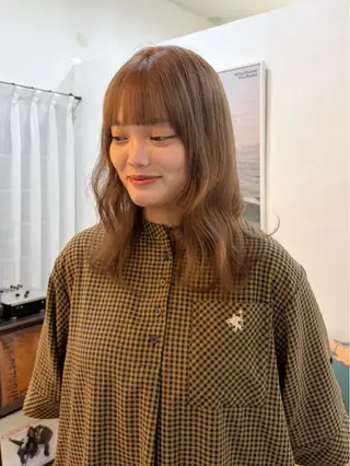 ミディアム カラー はやし ちののヘアスタイル