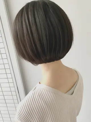 ショート カラー 大人女性ショート専門 tomodaのヘアスタイル