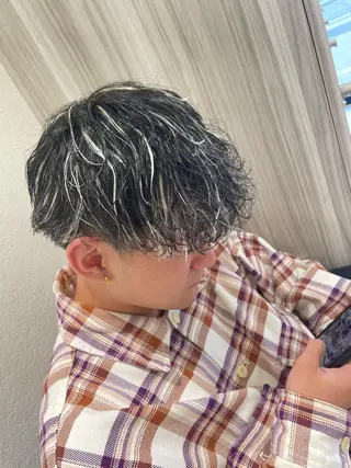 ショート カラー パーマ メンズ メンズ特化/今池駅 徒歩1分/岡本一真のヘアスタイル