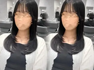 ミディアム erina🪐新宿/ 艶カラー/レイヤーのヘアスタイル