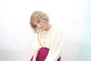 ミディアム 小川 美咲のヘアスタイル