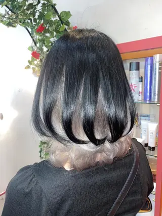 ミディアム ゆぴ☾/推しカラー /ハイトーンのヘアスタイル