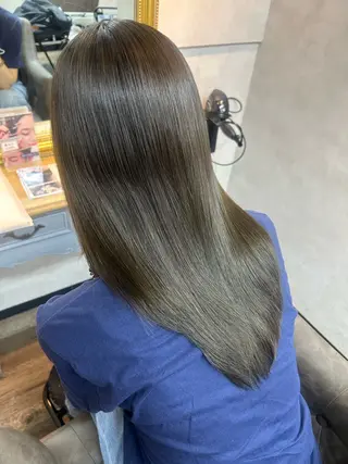 セミロング カラー 🌼髪質整形🧸 艶カラー🌼珠理のヘアスタイル
