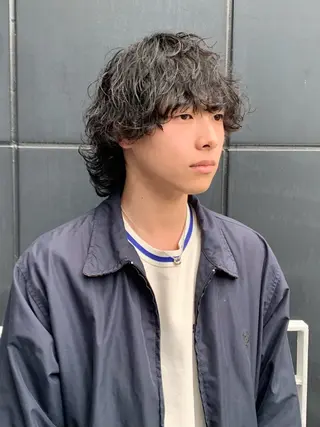 パーマ メンズ 佐藤大翔🌐縮毛矯正 🌐メンズパーマのヘアスタイル