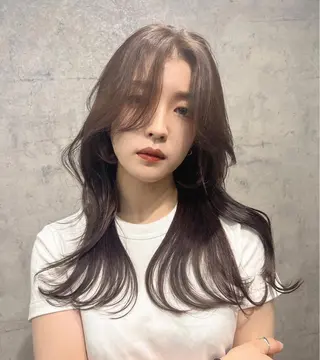 セミロング カラー パーマ ヘアアレンジ メンズ キッズ ネイル マツエク・マツパ アイブロウ レイヤー/顔周り 韓国ヘア森田和貴のヘアスタイル