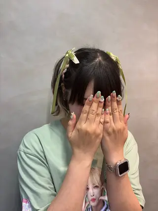 ミディアム 推し活アレンジ🎀 艶カラー¦nanoのヘアスタイル