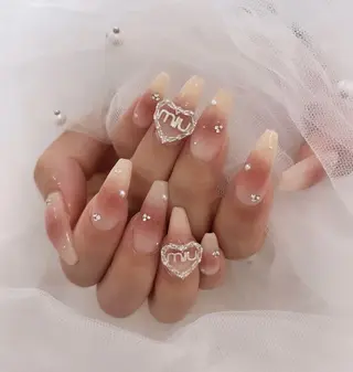 ネイル SALON ELVI.のネイルデザイン