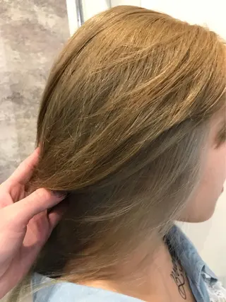 ミディアム カラー Blanco Color&Careのヘアスタイル