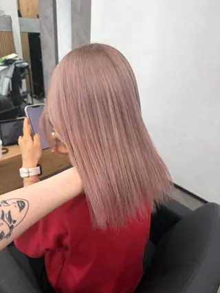ミディアム 中山 絵夢のヘアスタイル