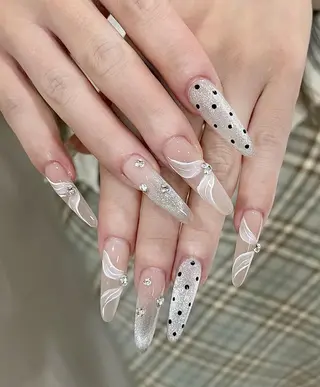 ネイル ネイルサロンブラン アカネのネイルデザイン