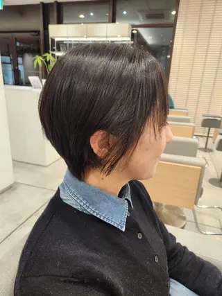 ショート 💜艶髪カラー💜 🎶富川美希🎶のヘアスタイル