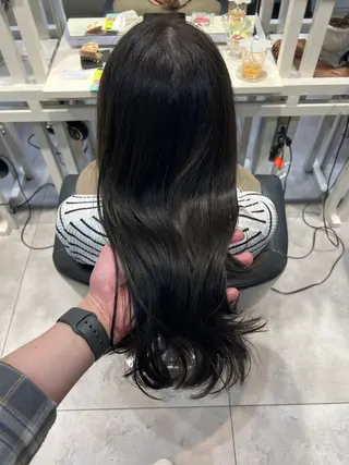 ロング カラー 恵比寿結べるレイヤー 地毛風カラー大場のヘアスタイル