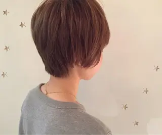 ショート 市川 千夏のヘアスタイル