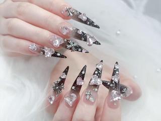 ネイル MUNI🎀 NAIL のネイルデザイン
