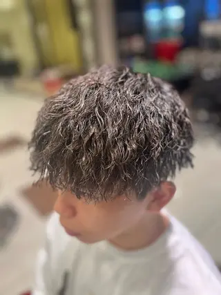 ショート パーマ メンズ ブリーチパーマ🌍 正木天のヘアスタイル