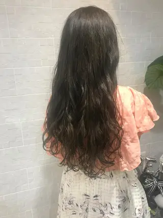 ロング カラー パーマ ブリーチ特化 梅田本多翔のヘアスタイル