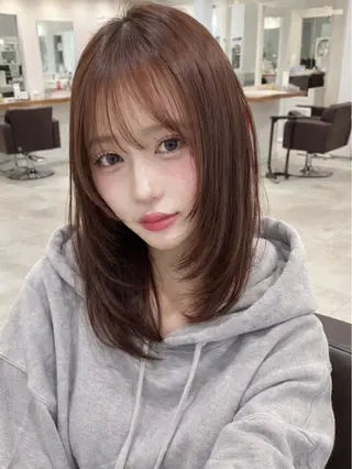 ミディアム カラー ヘアアレンジ ivybyCIEL 女性専用サロンのヘアスタイル