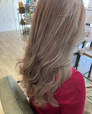 カラー 永見 すず佳のヘアスタイル