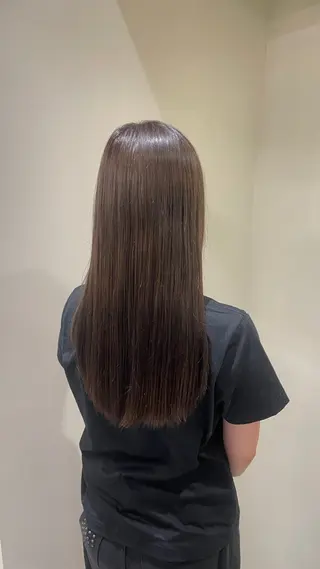 ロング カラー JURI /HUIのヘアスタイル
