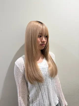 ロング 齋藤 結のヘアスタイル