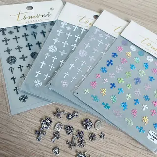 ネイル Tinaネイル 難波のネイルデザイン